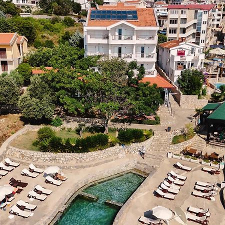 Hotel R Утьеха Экстерьер фото