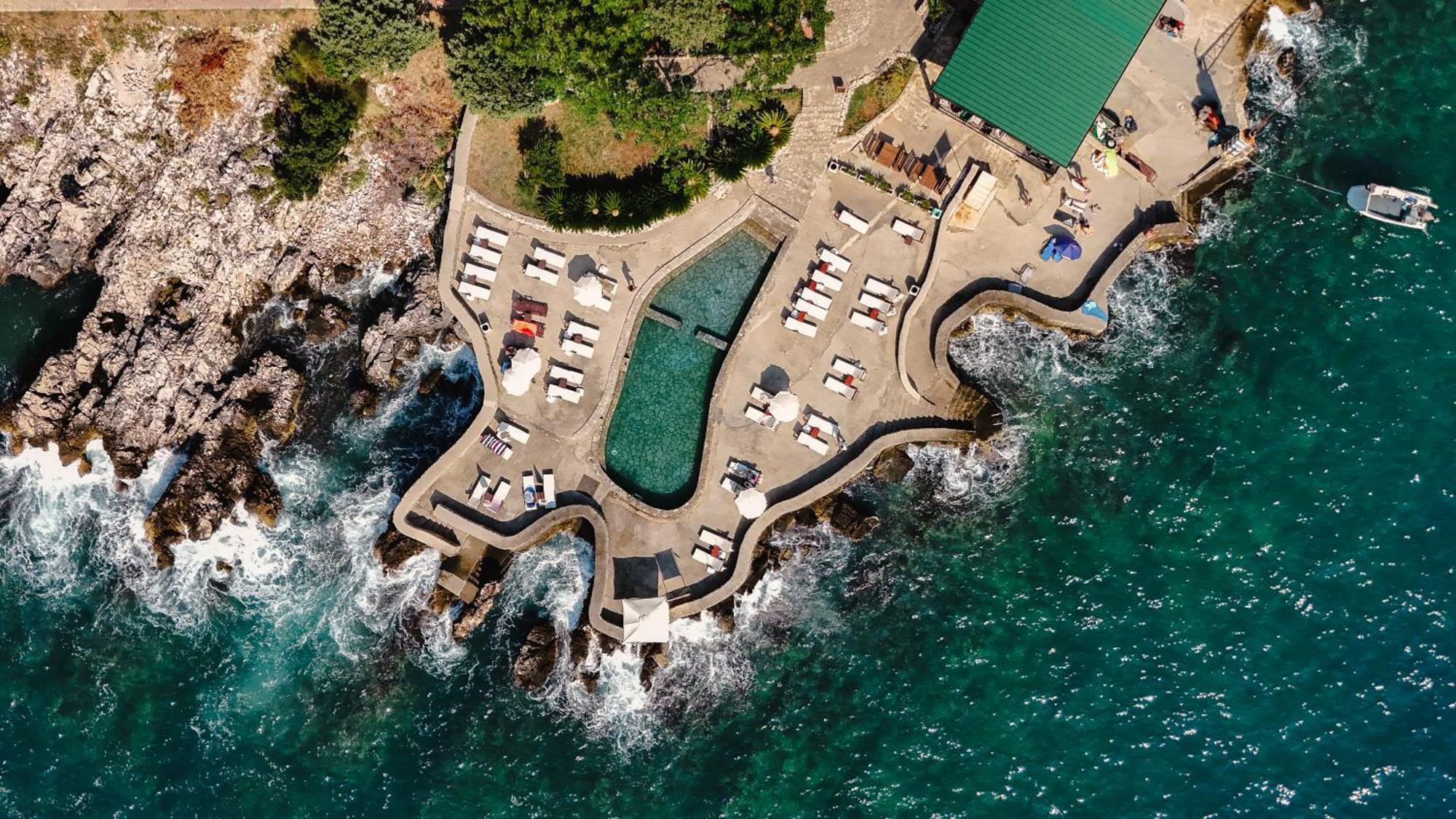 Hotel R Утьеха Экстерьер фото
